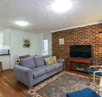2 Bedroom St Lucia Apartment close to UQ and CityCat - Yarra Valley Accommodation