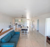 3 Bedroom Apartment // Spence St - Yarra Valley Accommodation