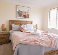 42 Rosemary Lane - Central Orange - Spacious Family Home - Quiet Lane - Yarra Valley Accommodation