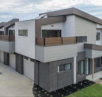 A brand new private townhouse - Yarra Valley Accommodation