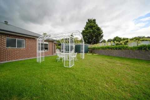 Family-Friendly Gorgeous Farm House TF1952 - Yarra Valley Accommodation 4