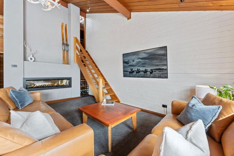 Ibis On Lake Jindabyne - Yarra Valley Accommodation 3