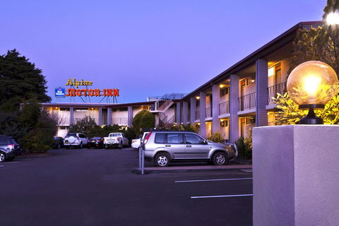 Alpine Motor Inn - Yarra Valley Accommodation 0
