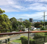 Amazing apartment ocean views and hot tub on balcony - Coolangatta - Yarra Valley Accommodation