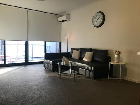 New Luxurious Skyview 2Bedroom Apartment Liverpool - Yarra Valley Accommodation 3