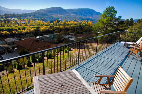 New Norfolk Holiday Apartments - Yarra Valley Accommodation 1