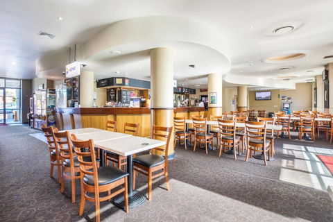 Nightcap At Pritchards Hotel - Yarra Valley Accommodation 2