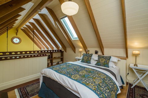 Old Bank Boutique Hotel - Yarra Valley Accommodation 1