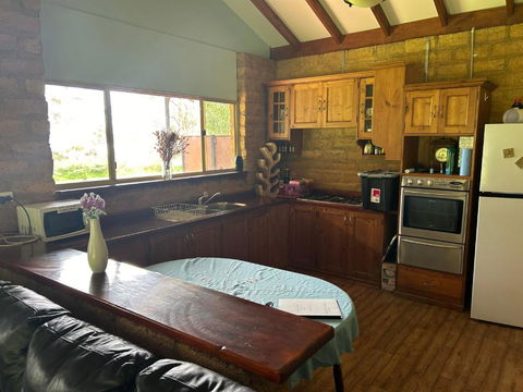 Peacock - Yarra Valley Accommodation 1