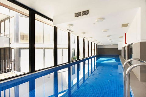Portside Bliss Your Urban Escape In Melbourne - Yarra Valley Accommodation 0