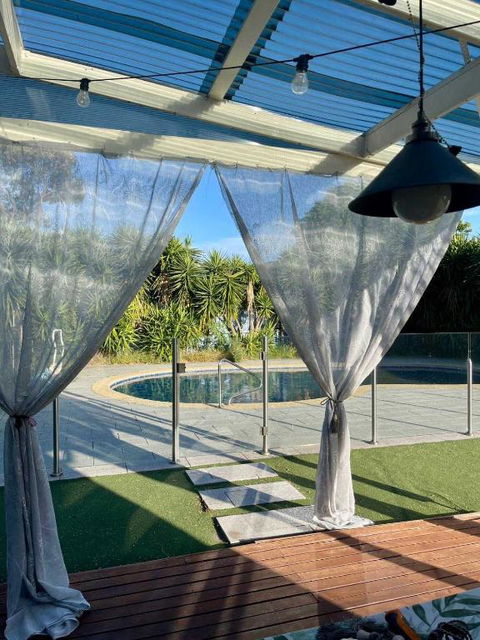 Prime Glen Huntly Beauty - 4BR Family Home W Pool - Yarra Valley Accommodation 1