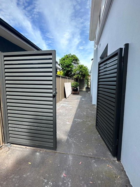 Private, Local Living Studio In Mascot, Airport - Yarra Valley Accommodation 3