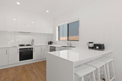 Quiet 2-Bed Retreat With Private Courtyard - Yarra Valley Accommodation 1