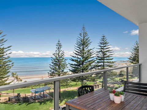 Rainbow Pacific Unit 14 - Yarra Valley Accommodation 0