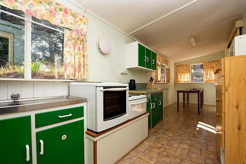 Rainbow Pines Tourist Caravan Park - Yarra Valley Accommodation 2