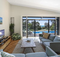 Barefoot Bungalow - Castaways Beach - Yarra Valley Accommodation