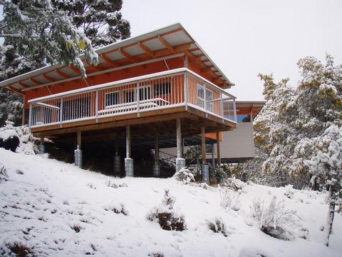 Base Camp Tasmania - Yarra Valley Accommodation 0