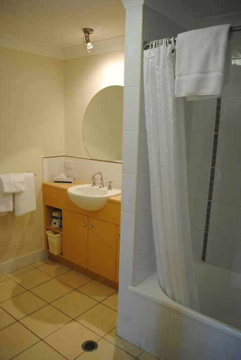 Bay Village Tropical Retreat & Apartments - Yarra Valley Accommodation 3