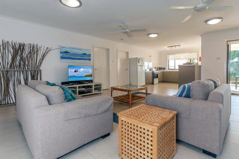 Beach House, Pacific Road, 1/20 - Yarra Valley Accommodation 1