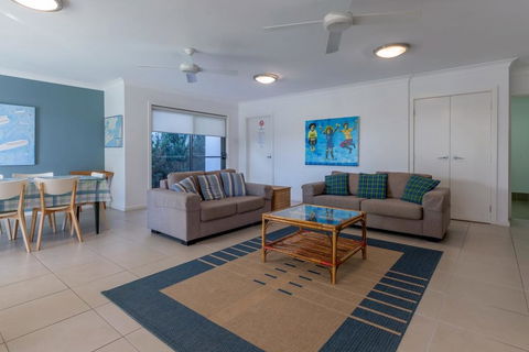 Beach House, Pacific Road, 1/20 - Yarra Valley Accommodation 3