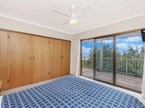 Beachfront - Yarra Valley Accommodation 2
