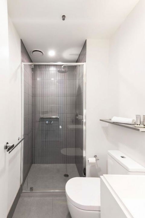 Resort Style Living 2 Bed Apt With Pool BBQ - Yarra Valley Accommodation 2
