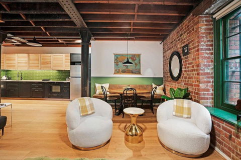 Retro Meets Industrial At Heritage Bond Store - Yarra Valley Accommodation 1