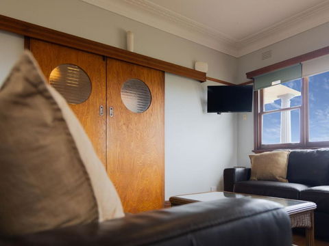 Retro Retreat - Yarra Valley Accommodation 2