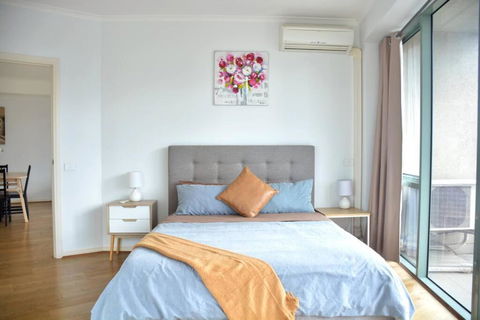 RiverView Spacious 3BR2Bath2Car WifiPoolGym Crown - Yarra Valley Accommodation 1
