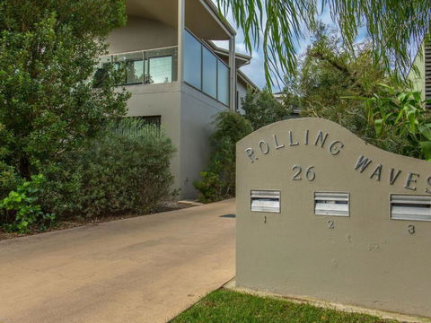 Rolling Waves No 2 - Yarra Valley Accommodation 0