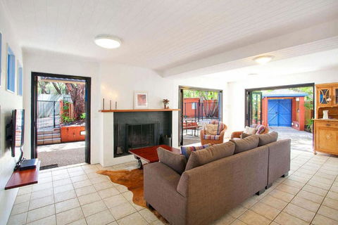 Ross Cres Spacious Private Beach House - Yarra Valley Accommodation 1