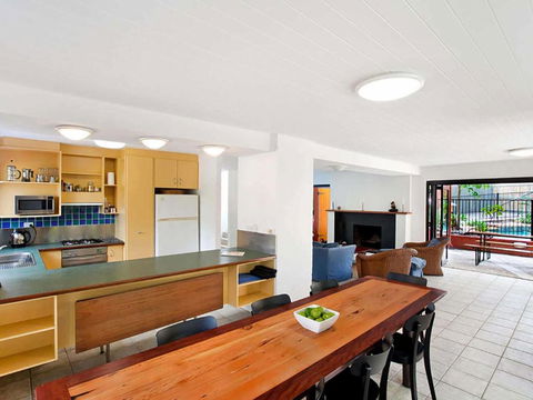 Ross Cres Spacious Private Beach House - Yarra Valley Accommodation 3