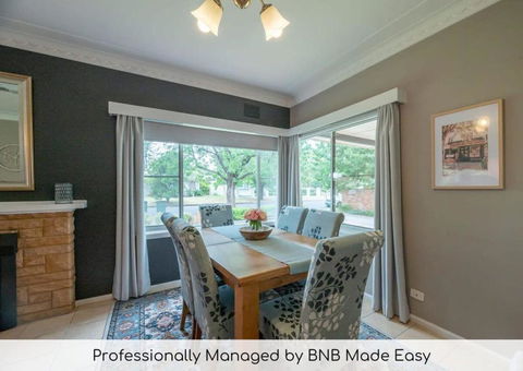 Roycox Cottage - Charming Escape, Fireplace - Yarra Valley Accommodation 0