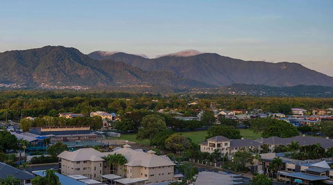 Rydges Esplanade Resort Cairns - Yarra Valley Accommodation 1