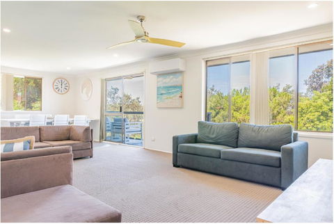 Salt & Sand Getaway - Yarra Valley Accommodation 3