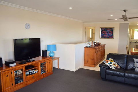 Salty Kisses - Bring Your Own Linen. - Yarra Valley Accommodation 3