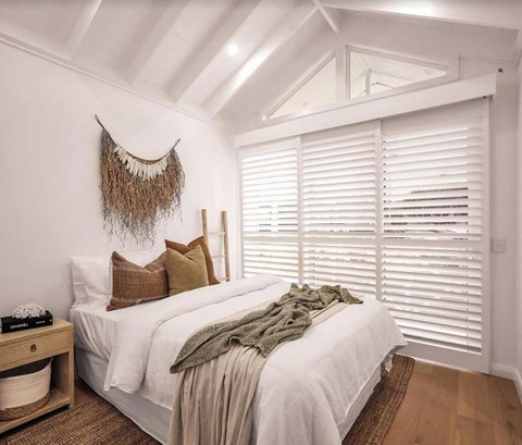 SALTY PALMS On HENLEY -THREE - Yarra Valley Accommodation 0