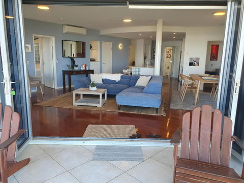 Sanbah-Surf, Views, Beach - Yarra Valley Accommodation 1