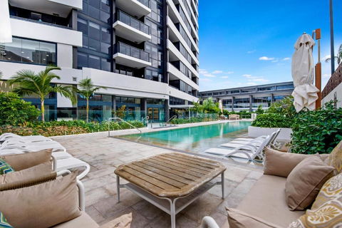 Ruby Building - Self Contained, Privately Managed Apartments - Yarra Valley Accommodation 0