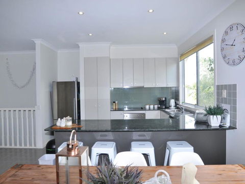 Sandpiper 3 - Close To Town And Beach - Yarra Valley Accommodation 2