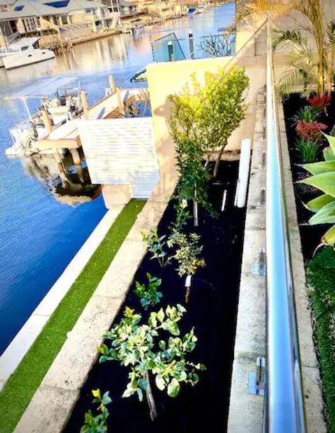 Sandpiper Island Tranquil Waterfront Views & Jetty - Yarra Valley Accommodation 1
