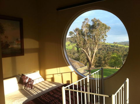 Sutherland Estate - Stunning Yarra Valley Vineyard - Yarra Valley Accommodation 0