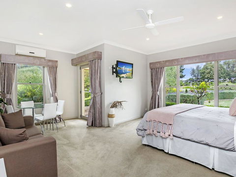 BEL MIREN - ESSINGTON - Yarra Valley Accommodation 1