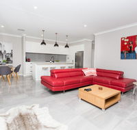 Best Central Wagga Townhouse - Yarra Valley Accommodation
