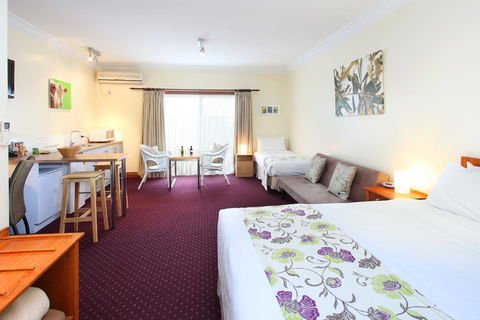 Best Western The Henry Parkes Tenterfield - Yarra Valley Accommodation 2