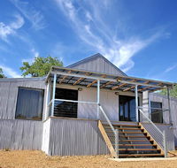 Black Sheep Inn - Yarra Valley Accommodation