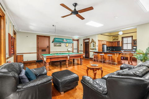 The Mansion - Yarra Valley Accommodation 2