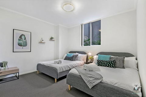 WARRICK FRAM 3 BEDS APT FREE PARKING WALK TO WESTFIELD CLOSE TO HOSPITAL NWF003 - Yarra Valley Accommodation 2