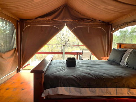 Wild Nature Lodge, Mareeba Wetlands - Yarra Valley Accommodation 0