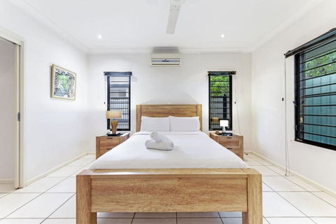 Ah Mat Bungalow - Tropical Darwin Stay With Pool - Yarra Valley Accommodation 4